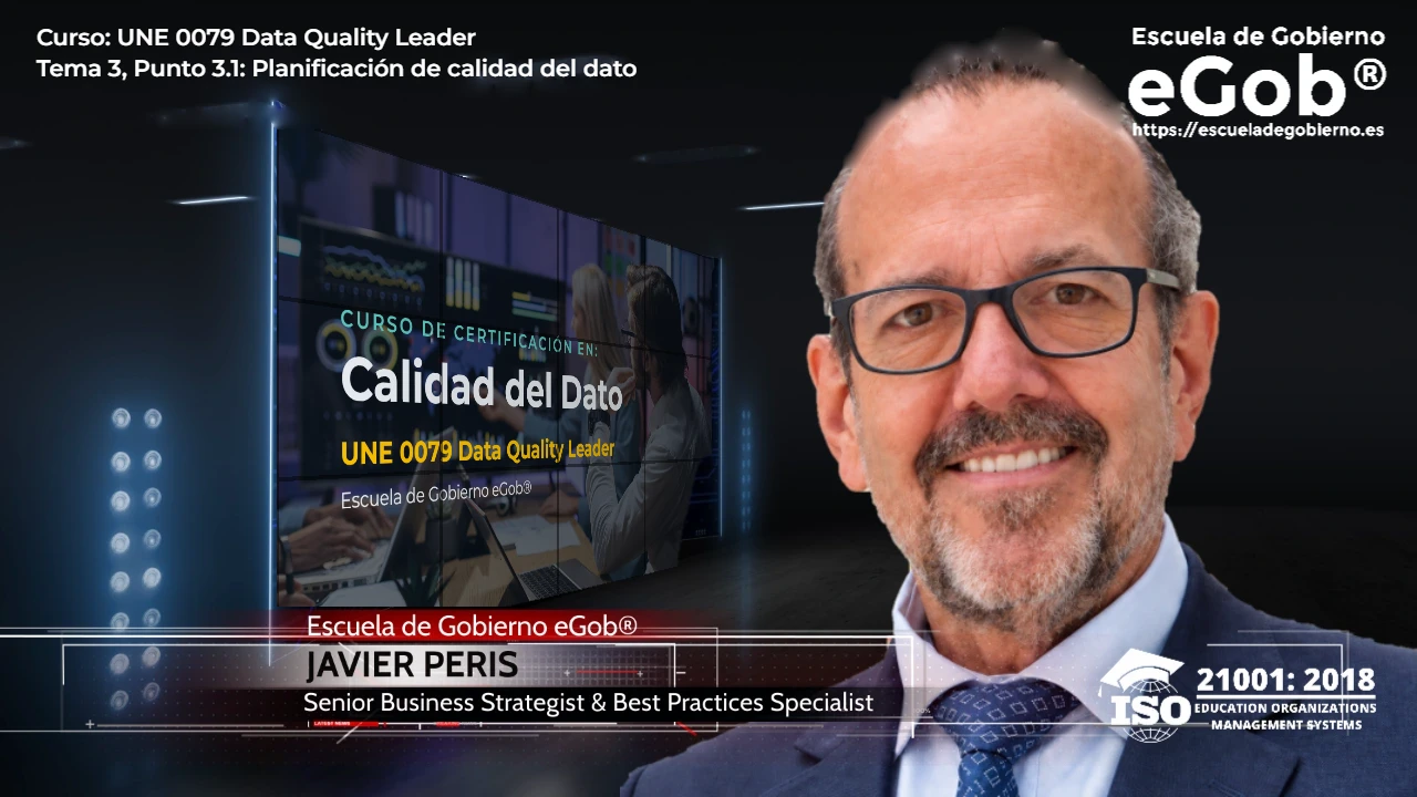 Javier Peris, Profesor y Director Académico, en un vídeo del curso